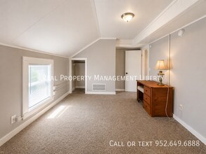 412 N Cedar St in Chaska, MN - Building Photo - Building Photo