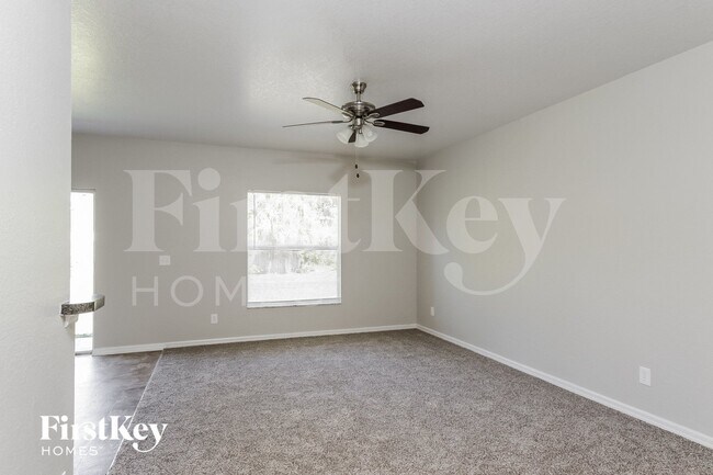 5180 Prime Terrace in North Port, FL - Building Photo - Building Photo