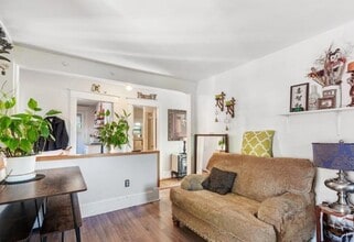 253 Weldon St in Moncton, NB - Building Photo - Building Photo