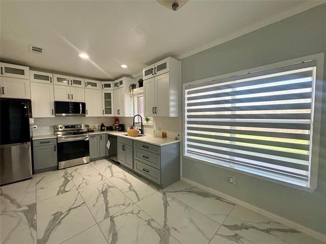 8640 Arcadia Park Dr in Fort Worth, TX - Foto de edificio - Building Photo