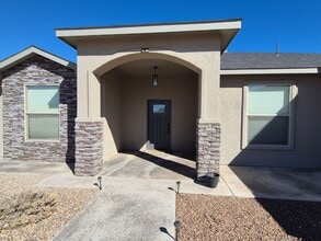 1245 La Sienna in Alamogordo, NM - Building Photo - Building Photo