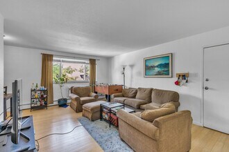 1243 N Washington St-Unit -408 in Denver, CO - Building Photo - Building Photo