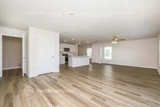 4616 Coastal Storm Gln in Palmetto, FL - Building Photo - Building Photo
