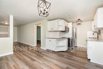2044 Milton Rd in Charlotte, NC - Building Photo - Building Photo