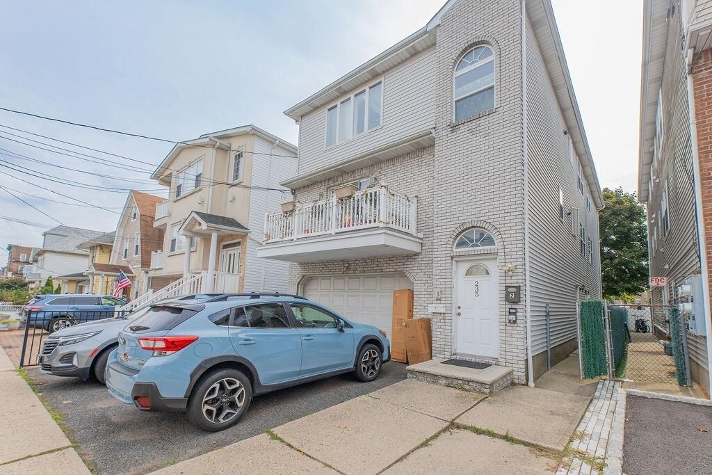 235 75th St in North Bergen, NJ - Building Photo