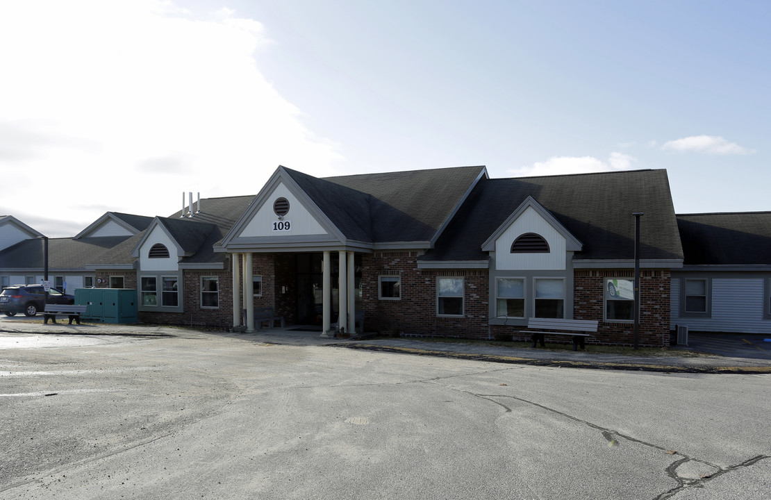 Ridgeland Estates in South Portland, ME - Foto de edificio