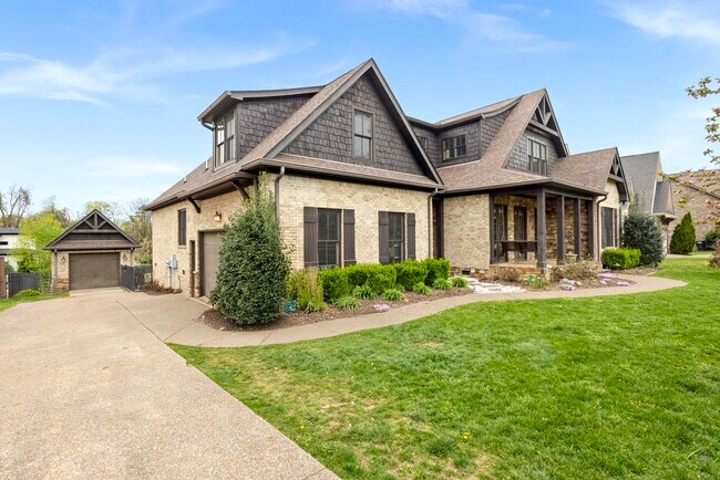 4603B Lealand Ln in Nashville, TN - Building Photo - Building Photo