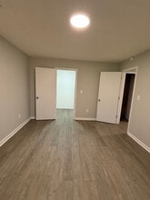 1100 Crescent Dr, Unit 10 in Reidsville, NC - Building Photo - Building Photo