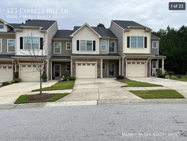123 Cypress Hill Ln in Holly Springs, NC - Building Photo