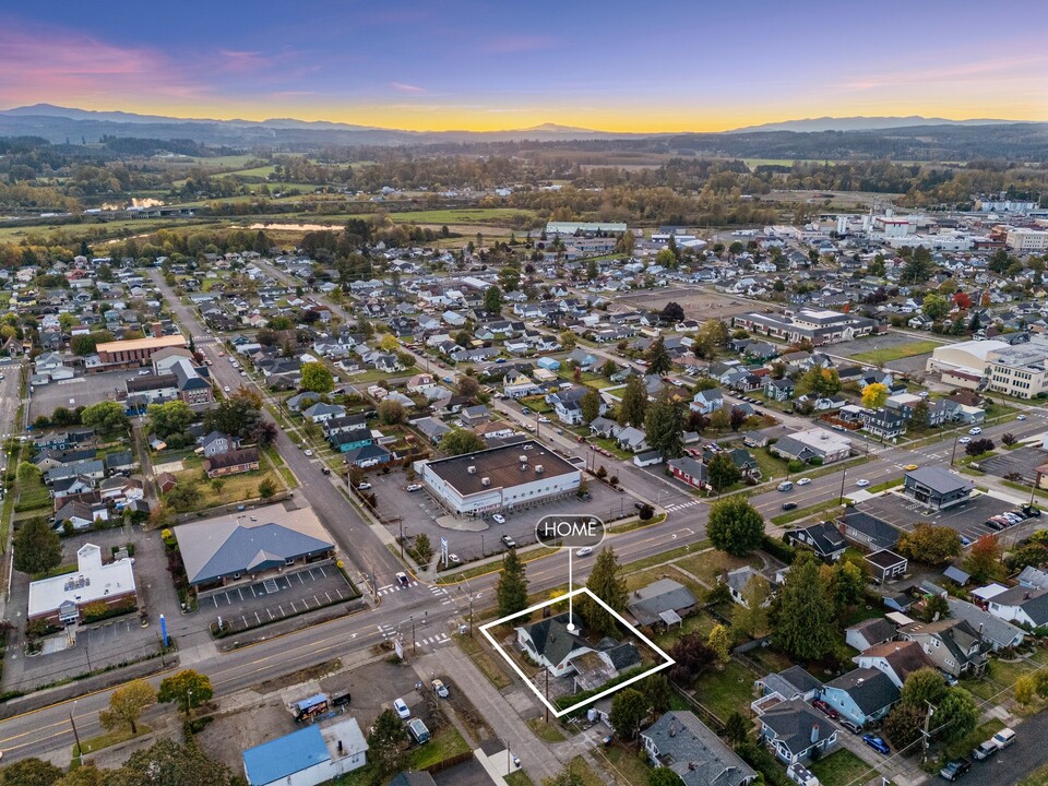 582 S Market Blvd in Chehalis, WA - Building Photo