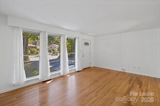 5012 Furman Pl in Charlotte, NC - Building Photo - Building Photo