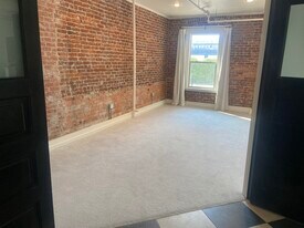 401 W 1st Ave, Unit # 3 in Spokane, WA - Building Photo