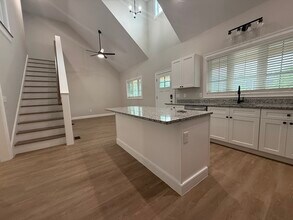 13 Glacier Path in Middleboro, MA - Building Photo - Building Photo