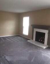 41729 Broquet Dr in Northville, MI - Building Photo - Building Photo