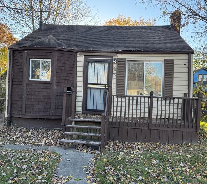 4845 University Pl in Detroit, MI - Building Photo