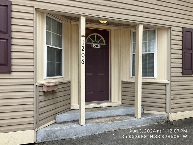 201 12th St in Knoxville, TN - Building Photo - Building Photo