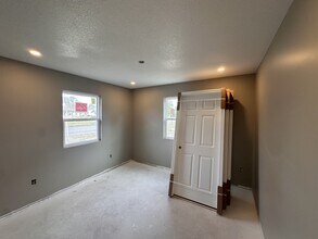 212 E 1st St in Van Wert, OH - Building Photo - Building Photo