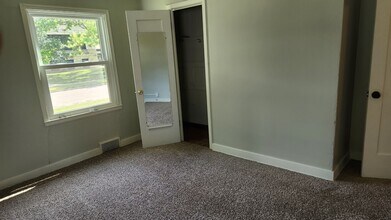 1412 Houston St in Manhattan, KS - Building Photo - Building Photo