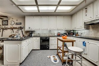 3910 Morman Ln in Addison, TX - Building Photo - Building Photo
