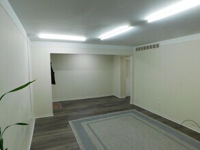 448 N Fox Hills Dr in Bloomfield Township, MI - Building Photo - Building Photo