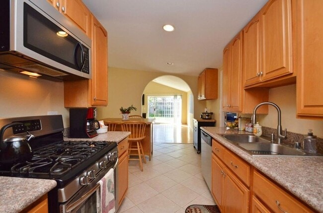 property at 40455 Laiolo Rd