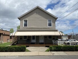 116 Union St, Unit APT 2 in Taylor, PA - Building Photo