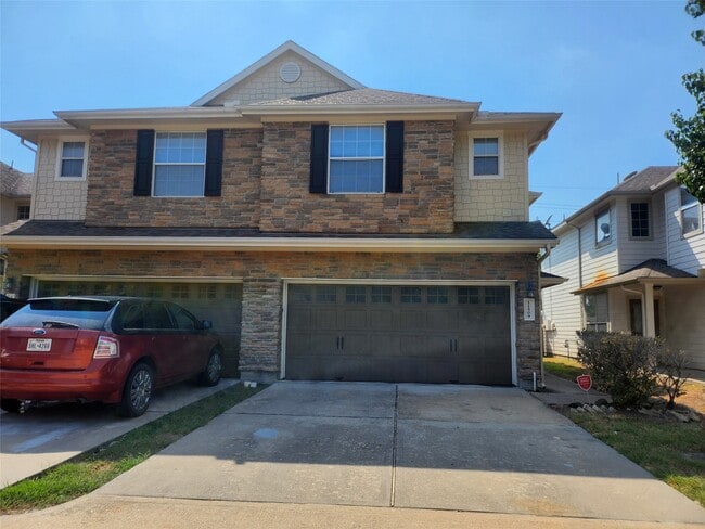 property at 11509 Hackmatack Way