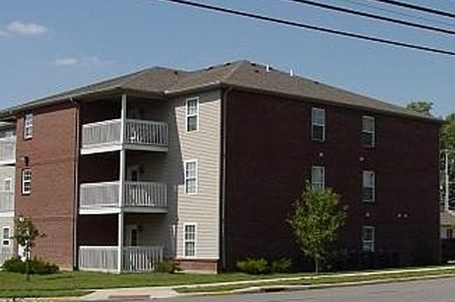 Towne Center Apartments