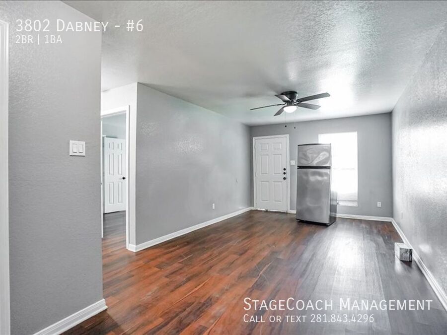 3802 Dabney St in Houston, TX - Building Photo