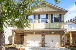 107 Seabreeze Trail in Newnan, GA - Building Photo