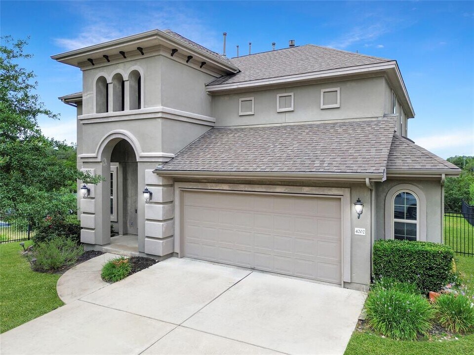 4202 Front Range Ln in Austin, TX - Building Photo