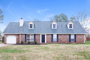 105 Bordeaux Ct in Smyrna, TN - Building Photo