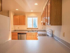 1220 Avenue A in Snohomish, WA - Foto de edificio - Building Photo