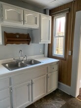 624 New York St, Unit A in Lafayette, IN - Foto de edificio - Building Photo