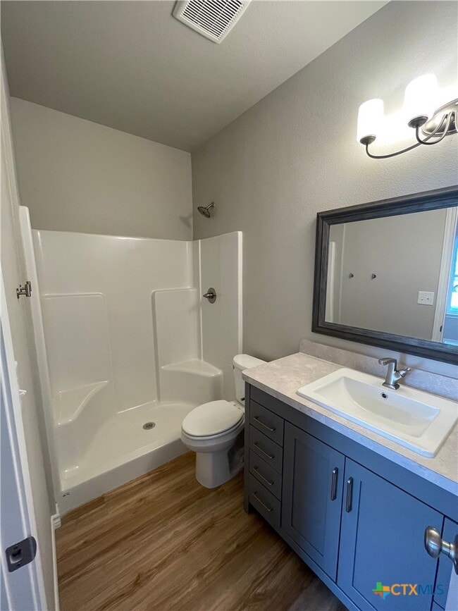 property at 1180 Fm 2623