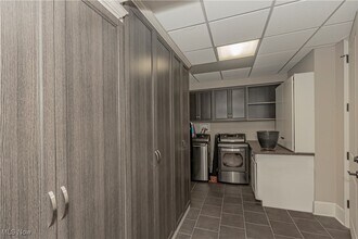 38 W Orange St in Chagrin Falls, OH - Building Photo - Building Photo