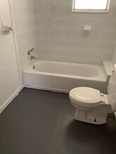 2004 E Genesee St in Tampa, FL - Building Photo - Building Photo