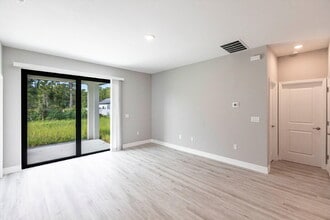 3309 55th St W in Lehigh Acres, FL - Building Photo - Building Photo
