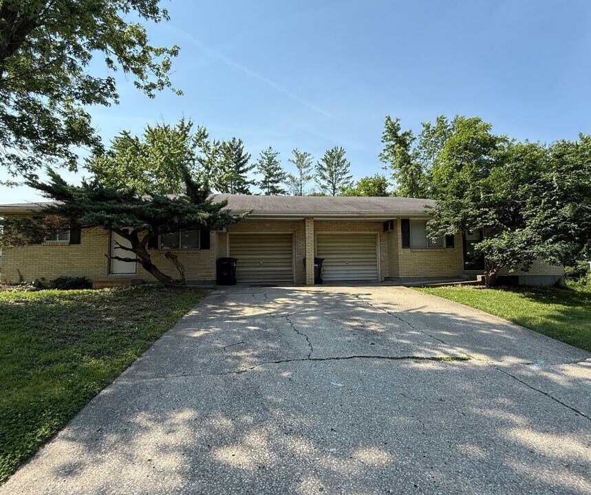 1610 Highridge Dr in Columbia, MO - Building Photo