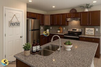 18 Unimay Ct, Unit B in Palm Coast, FL - Foto de edificio - Building Photo