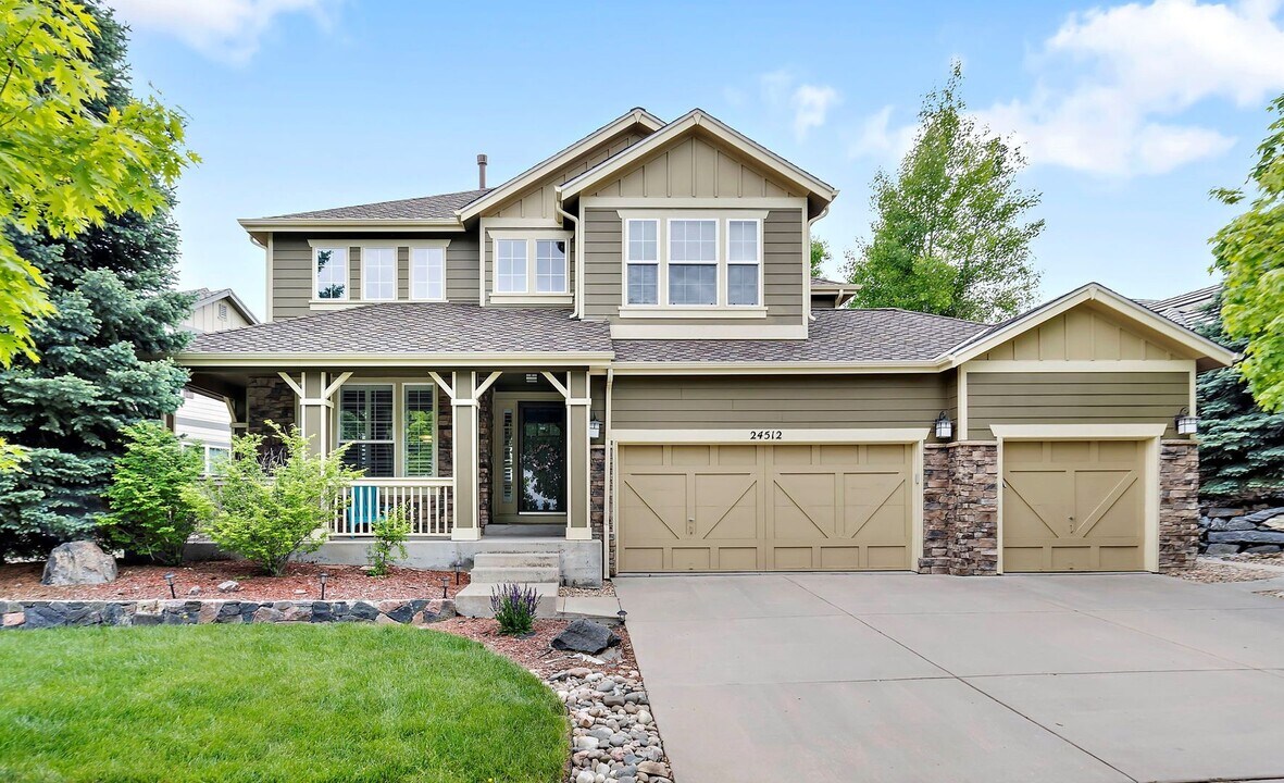 24512 E Easter Pl in Aurora, CO - Building Photo