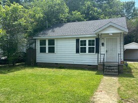 306 Boggs St in North Little Rock, AR - Building Photo