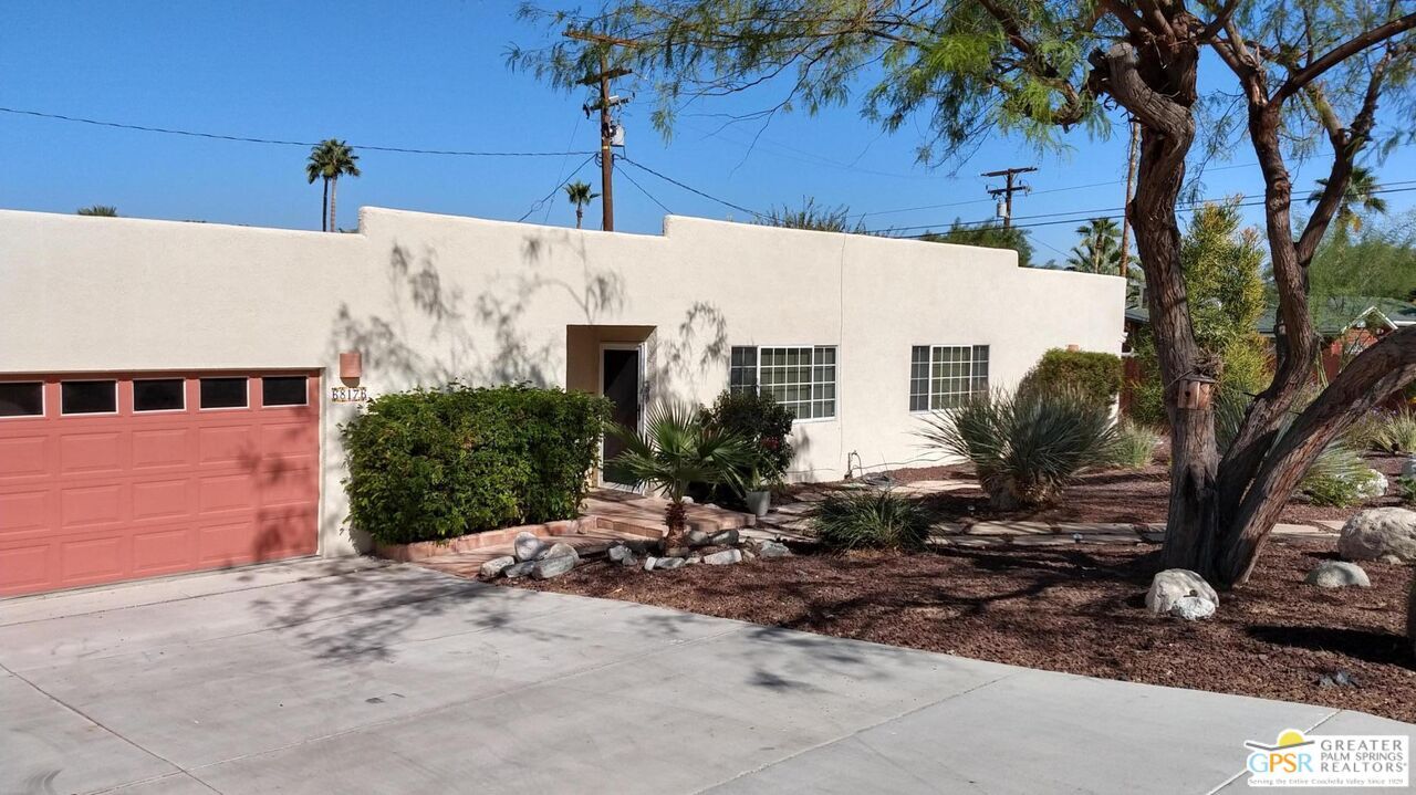 68176 Mountain View Rd in Cathedral City, CA - Building Photo