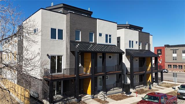 2105 S Galapago St in Denver, CO - Building Photo