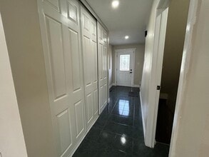81 Hansen Rd N in Brampton, ON - Building Photo - Building Photo