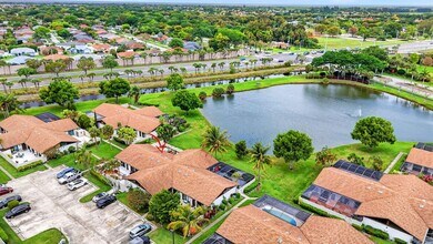 9903 Boca Gardens Trail in Boca Raton, FL - Building Photo - Building Photo