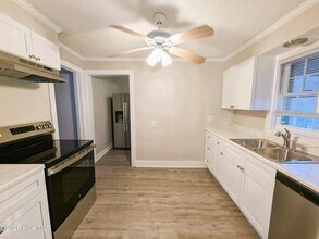 414 Mercer Ave in Wilmington, NC - Building Photo - Building Photo