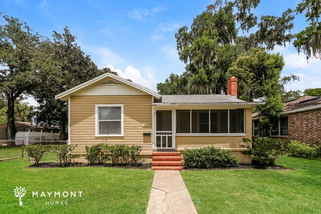 property at 325 W 66th St