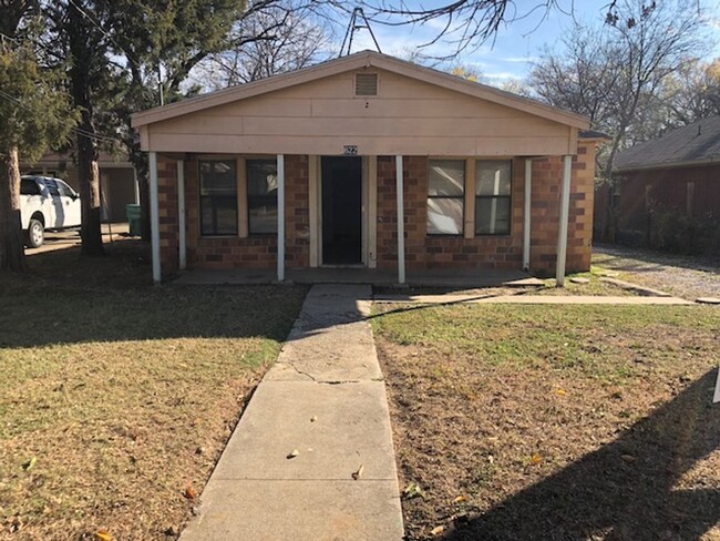 property at 622 Rose St