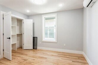 97 Irving St in Jersey City, NJ - Building Photo - Building Photo